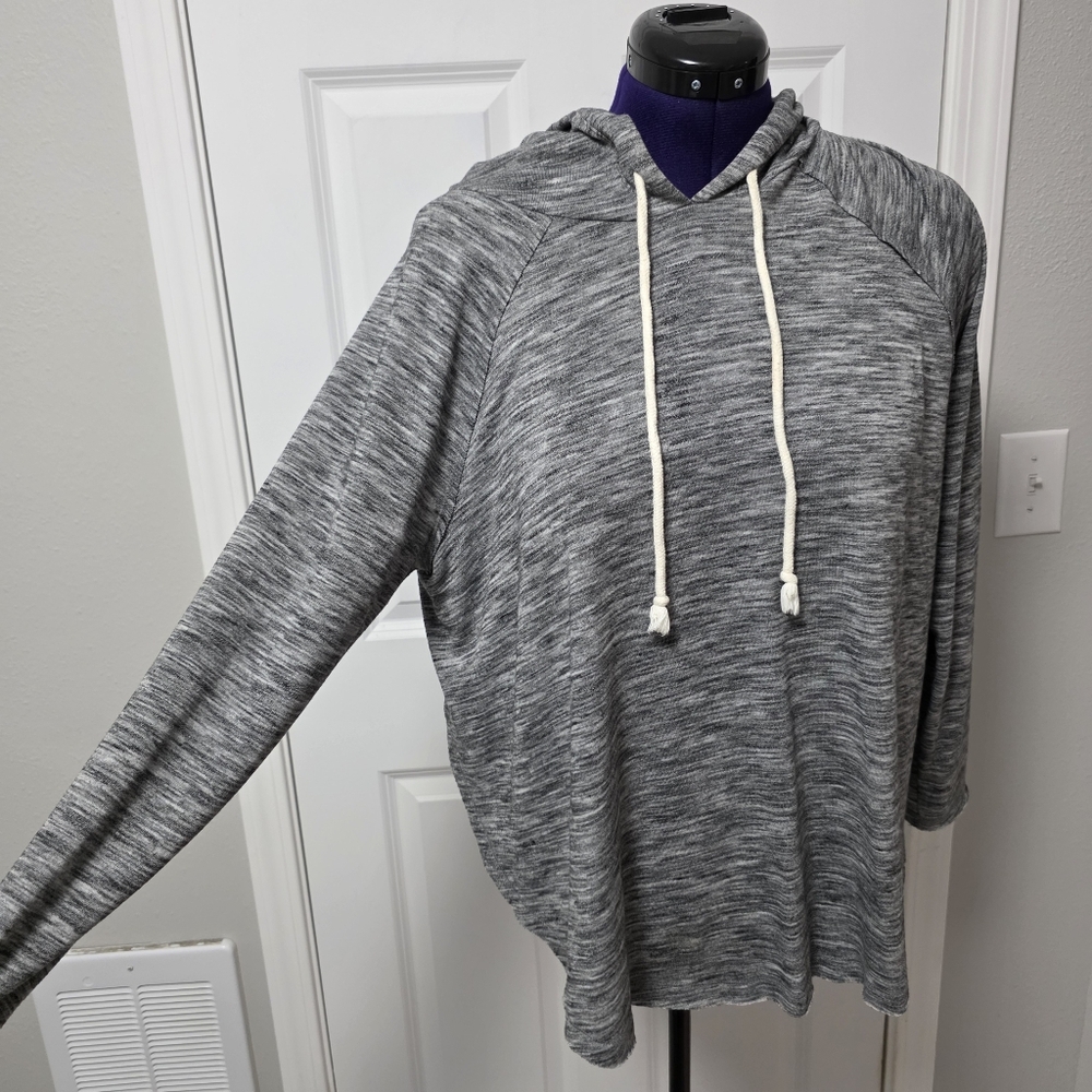 Lightweight Grey Longsleeve Hoodie Size XL - Picture 5 of 11